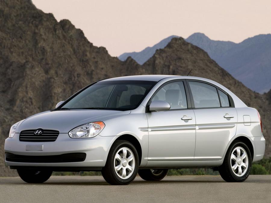  Hyundai Accent Sedan 2006 года  (US) (фото 9 из 9)